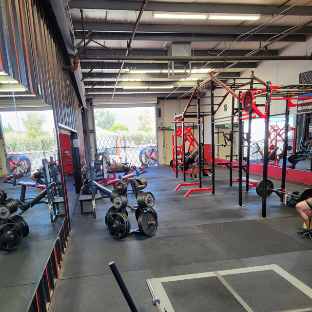 gyms in tulare county