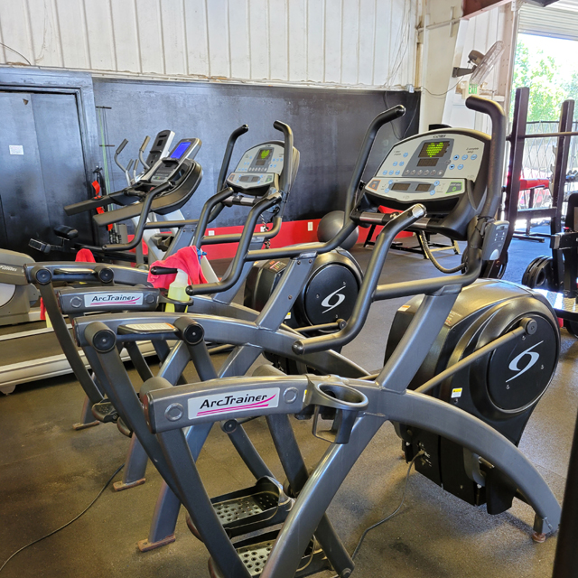fitness gyms in Tulare